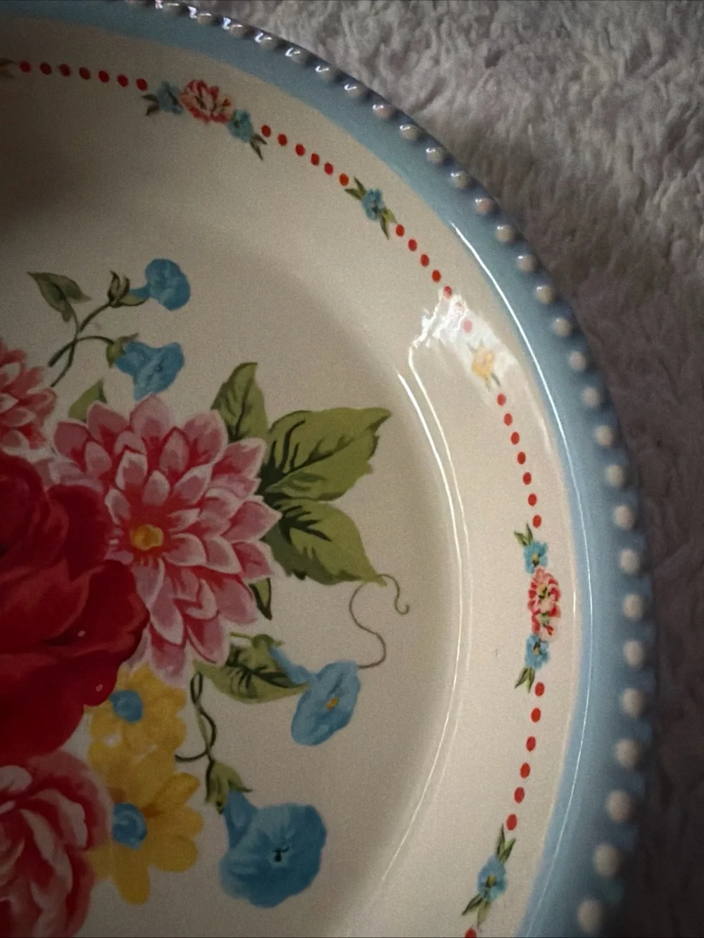 The Pioneer Woman pie plate 9.5” floral Ceramic in Cream and Light Blue